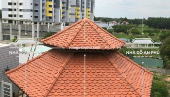 https://nhagoanphu.com/image/cache/catalog/mau-nha-go/nha-go-luc-giac/NLG-20/choi-luc-giac-tren lau2-850x850.jpg